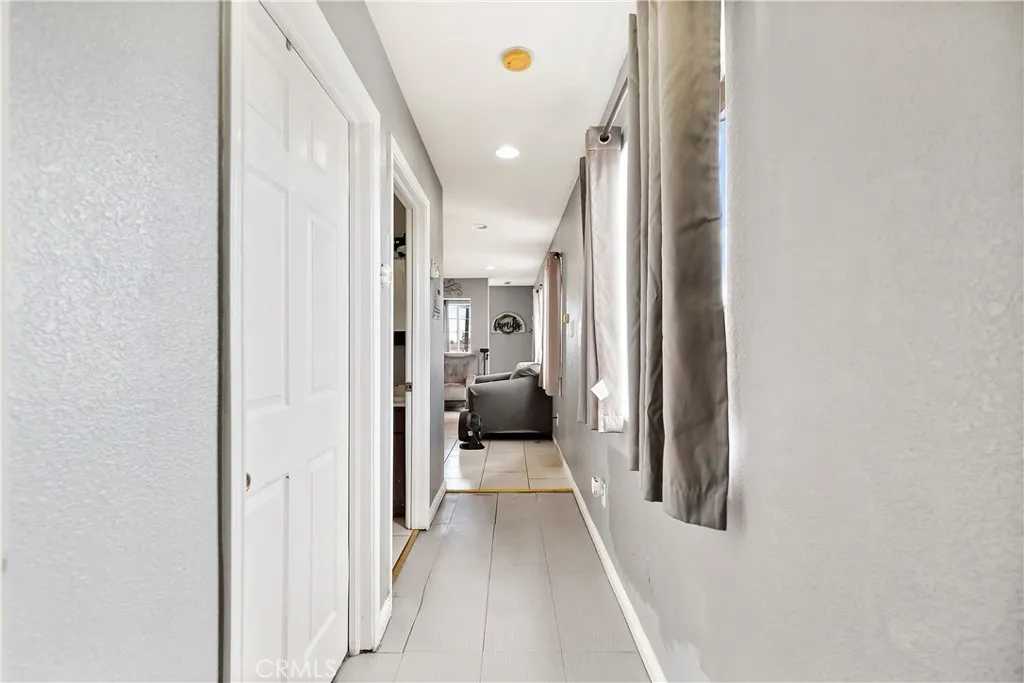 1301 E Pacific Coast, Wilmington, California 90744 home-pic-22